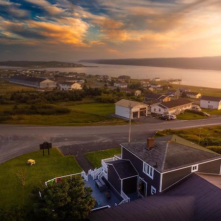 Edge Of The Avalon Inn Trepassey Eksteriør bilde