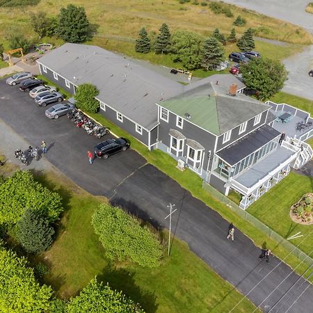 Edge Of The Avalon Inn Trepassey Eksteriør bilde